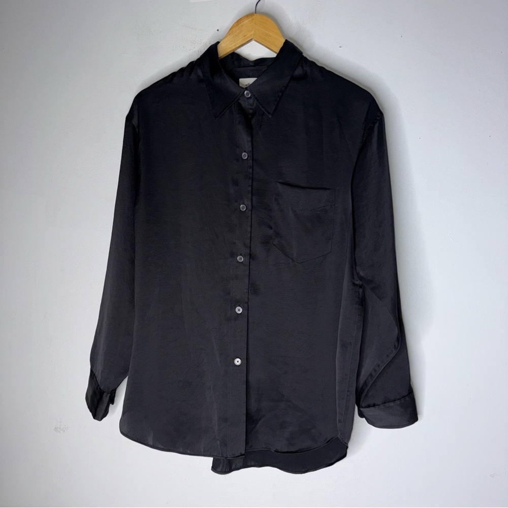 aritzia Wilfred Black Satin Oversized Collar Button Down Top XS